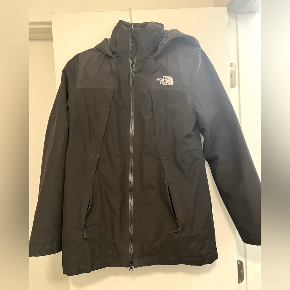 Women’s Northface Coat size medium